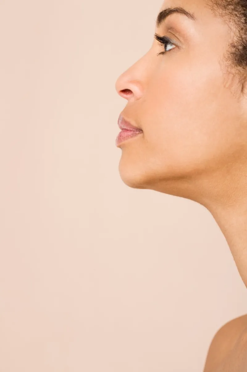 Jawline definition and contouring treatment