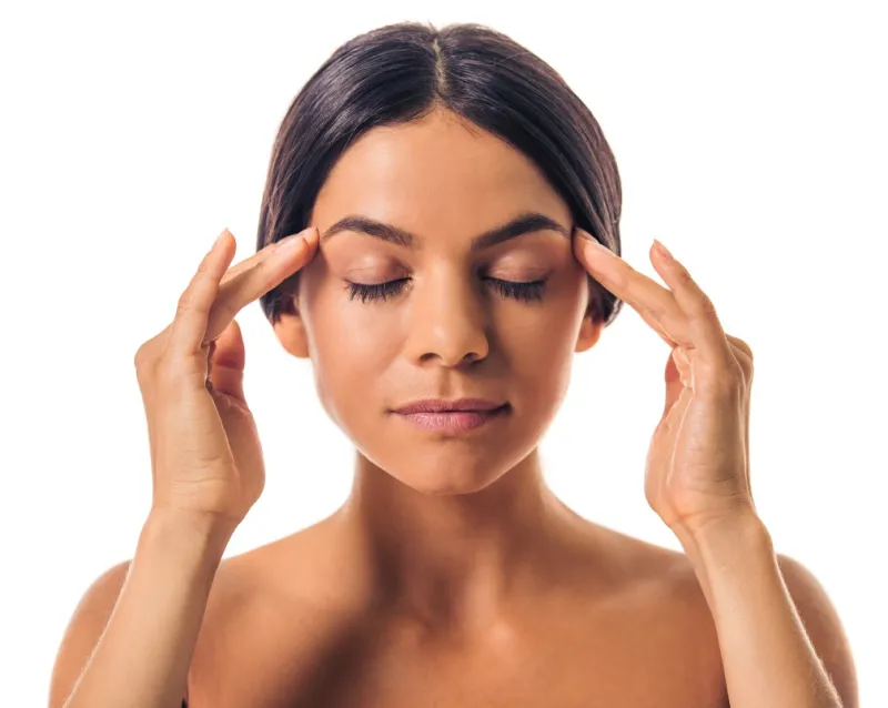 Temple volume loss and facial hollowing