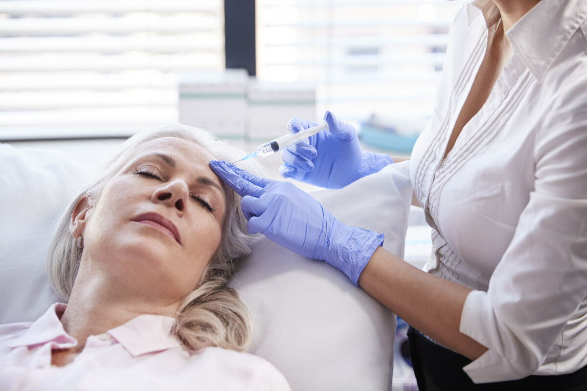A Guide to Choosing the Best Botox Injector - Botox article by Dr. Rohit Kumar RK Medical Aesthetics